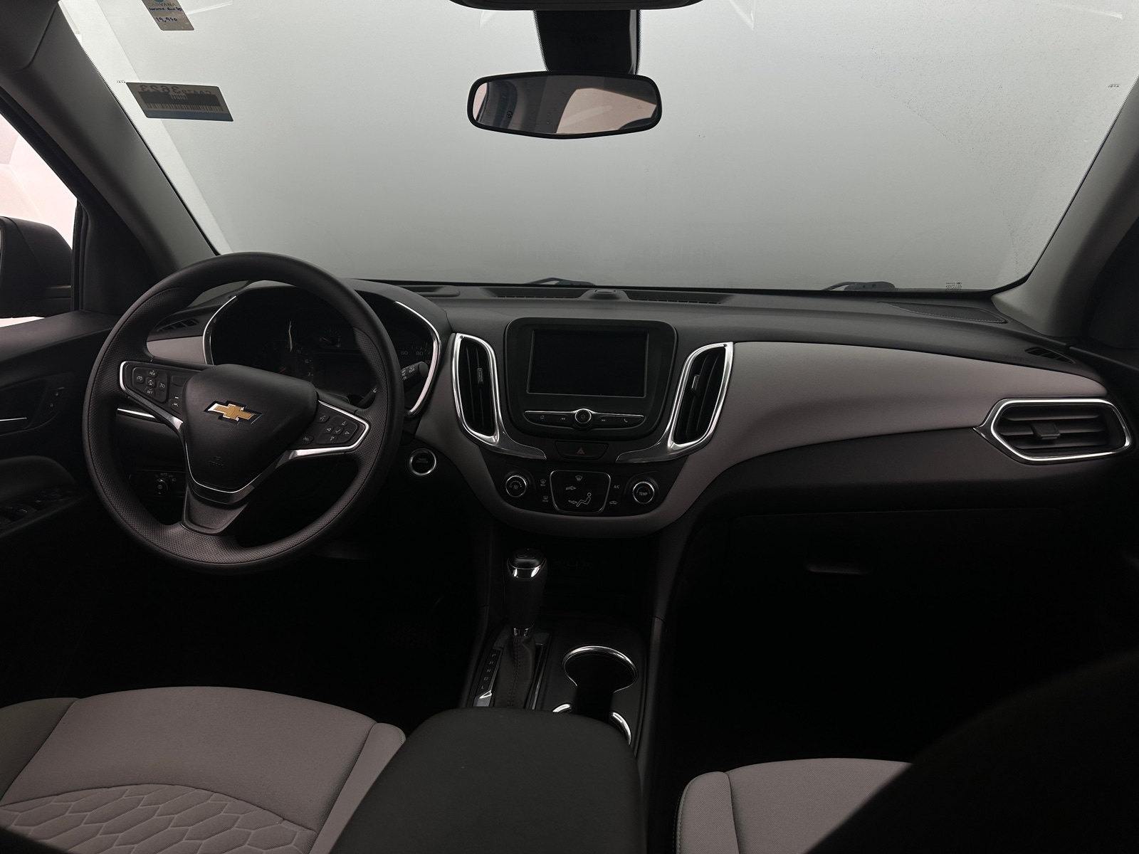 Thumbnail: 2020 Chevrolet Equinox - 3