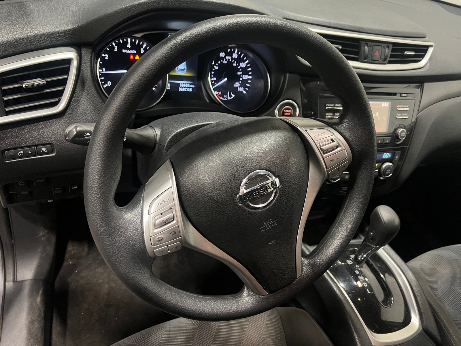 Thumbnail: 2016 Nissan Rogue - 5