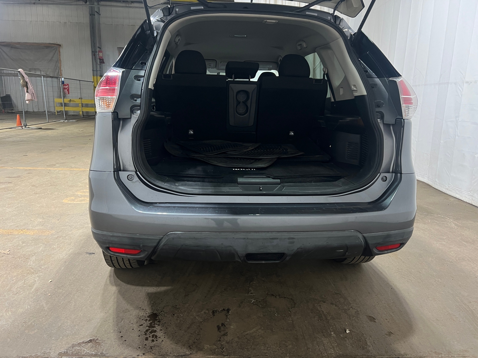 Thumbnail: 2016 Nissan Rogue - 7