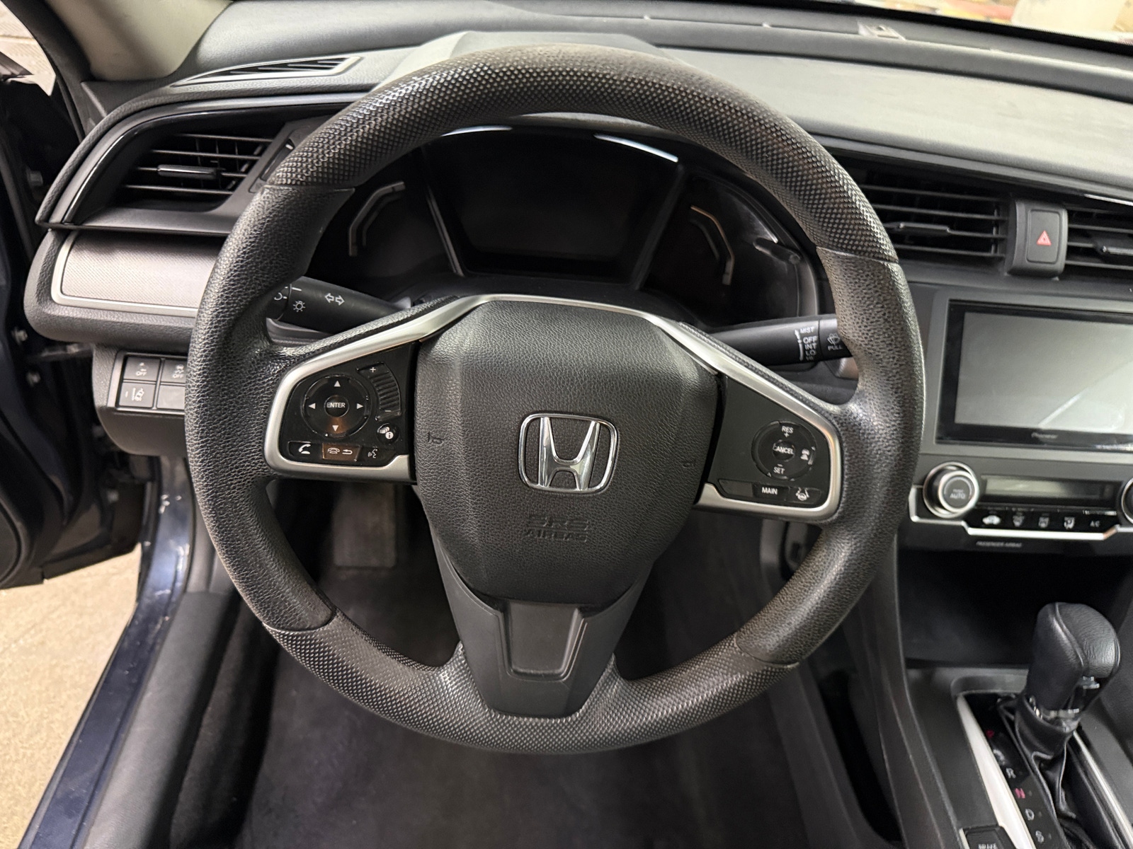 Thumbnail: 2016 Honda Civic - 5