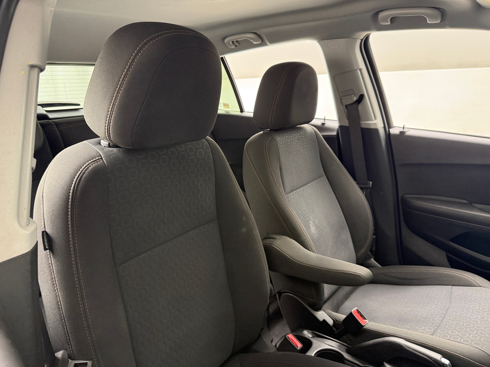 Thumbnail: 2021 Chevrolet Trax - 2