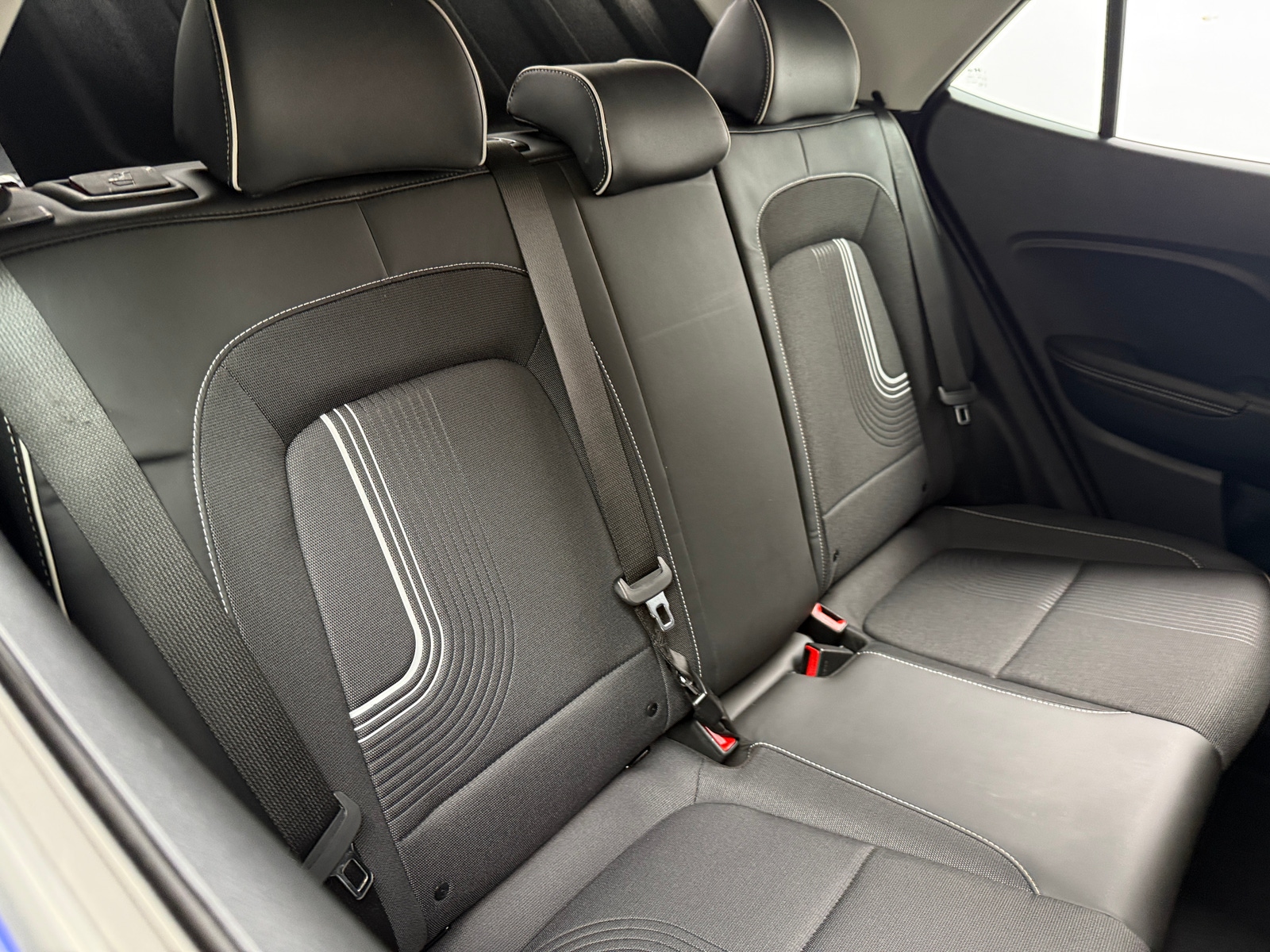 Thumbnail: 2024 Hyundai Venue - 6