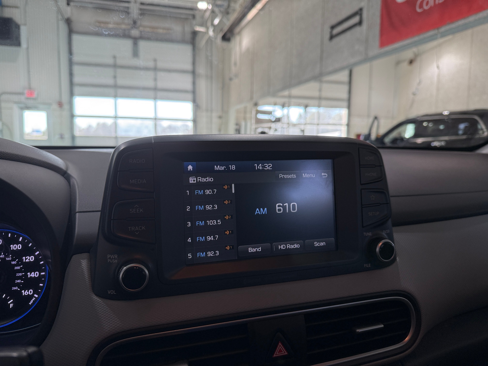 Thumbnail: 2018 Hyundai Kona - 4