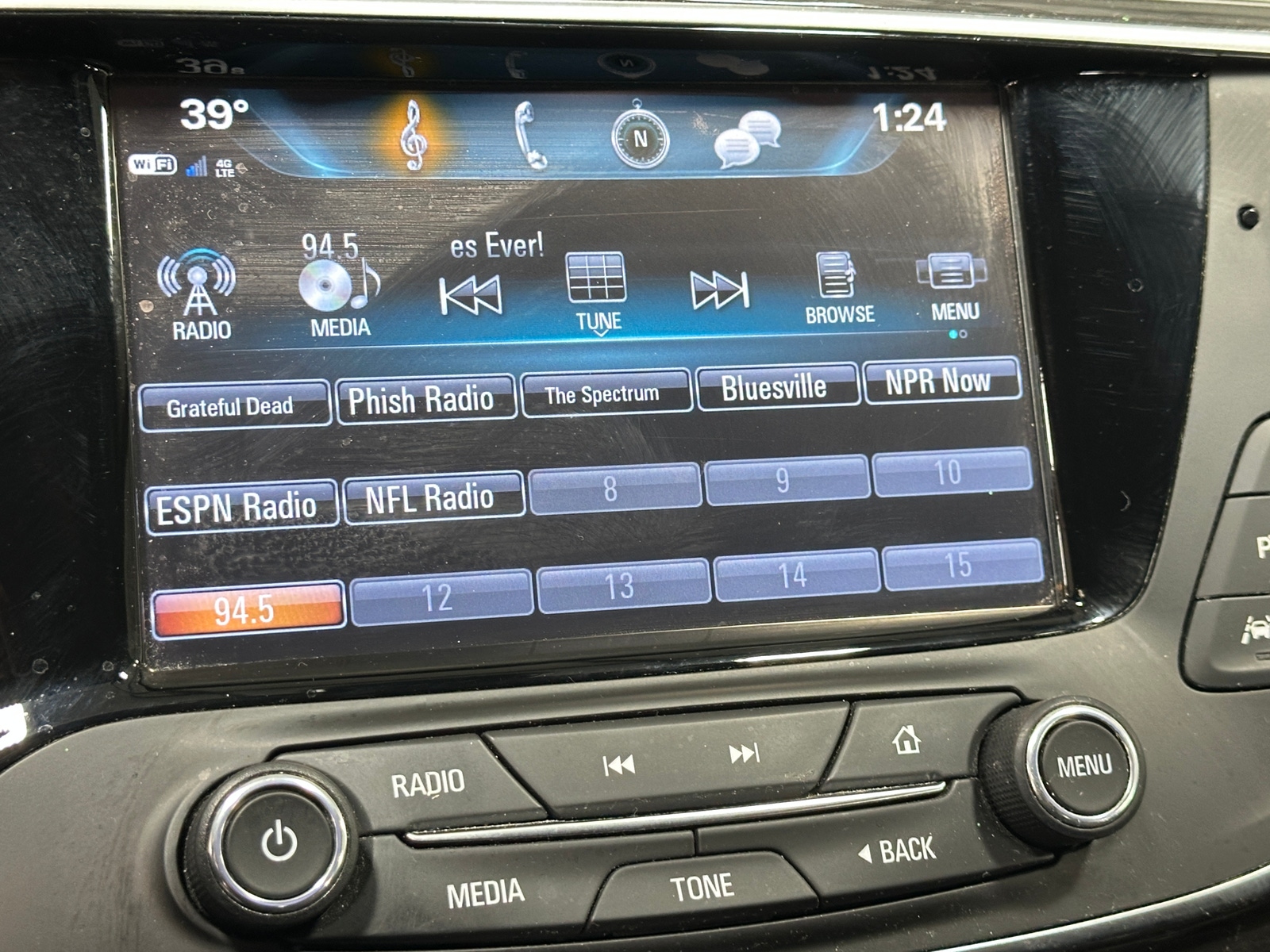 Thumbnail: 2019 Buick Envision - 3