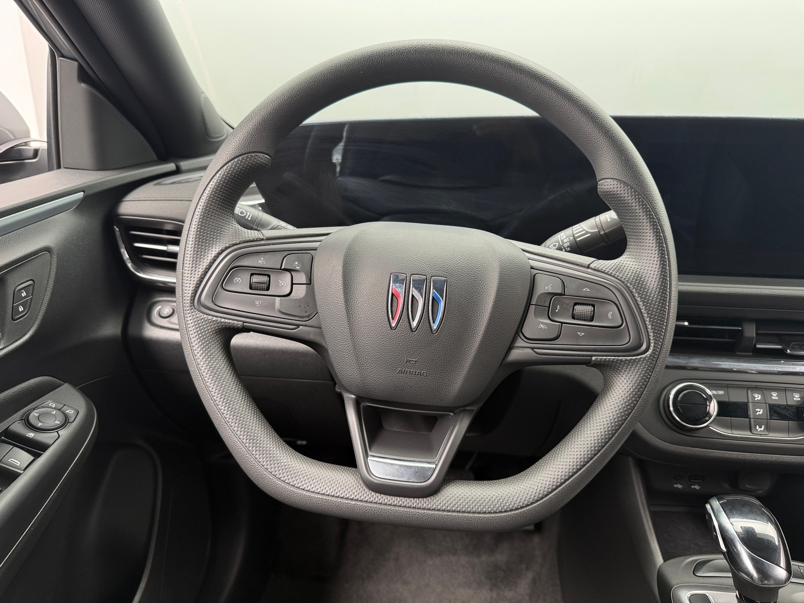 Thumbnail: 2025 Buick Envista - 5