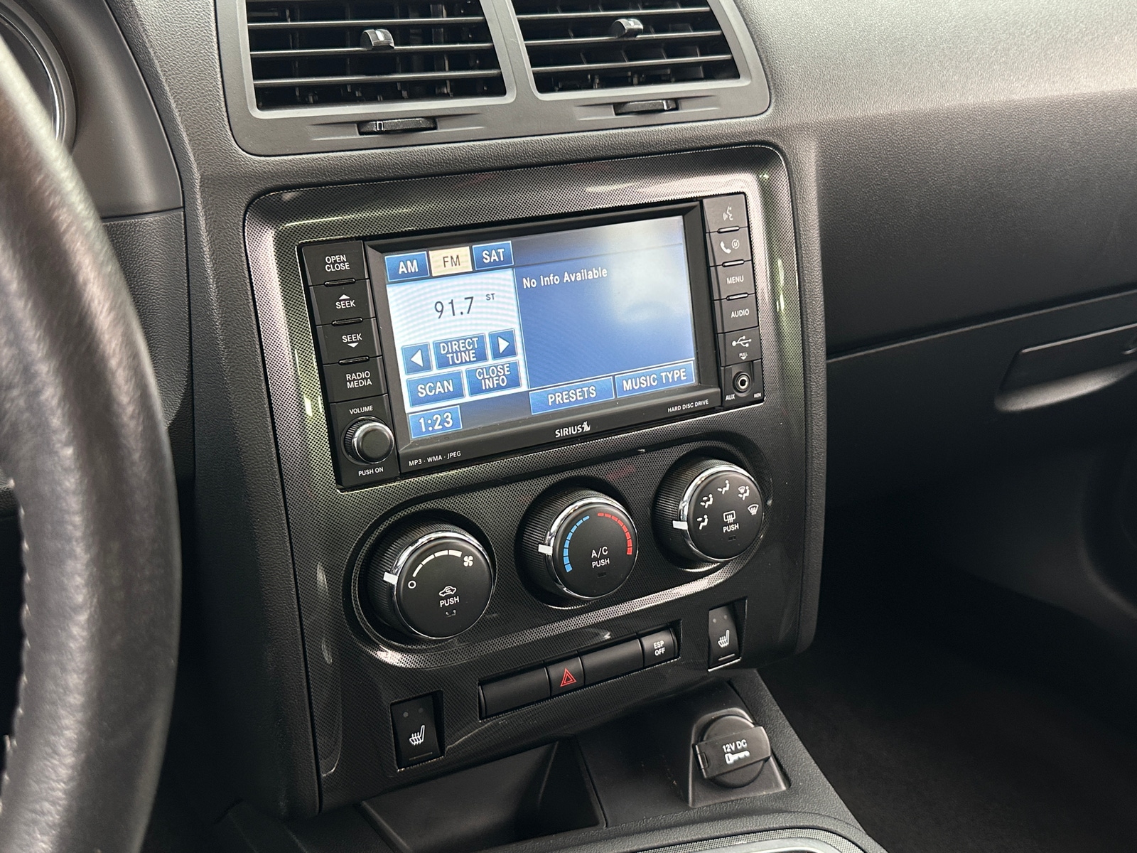 Thumbnail: 2010 Dodge Challenger - 2