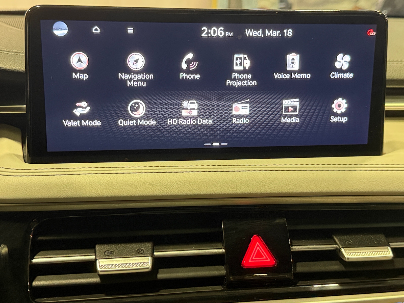 Thumbnail: 2025 Genesis G70 - 3