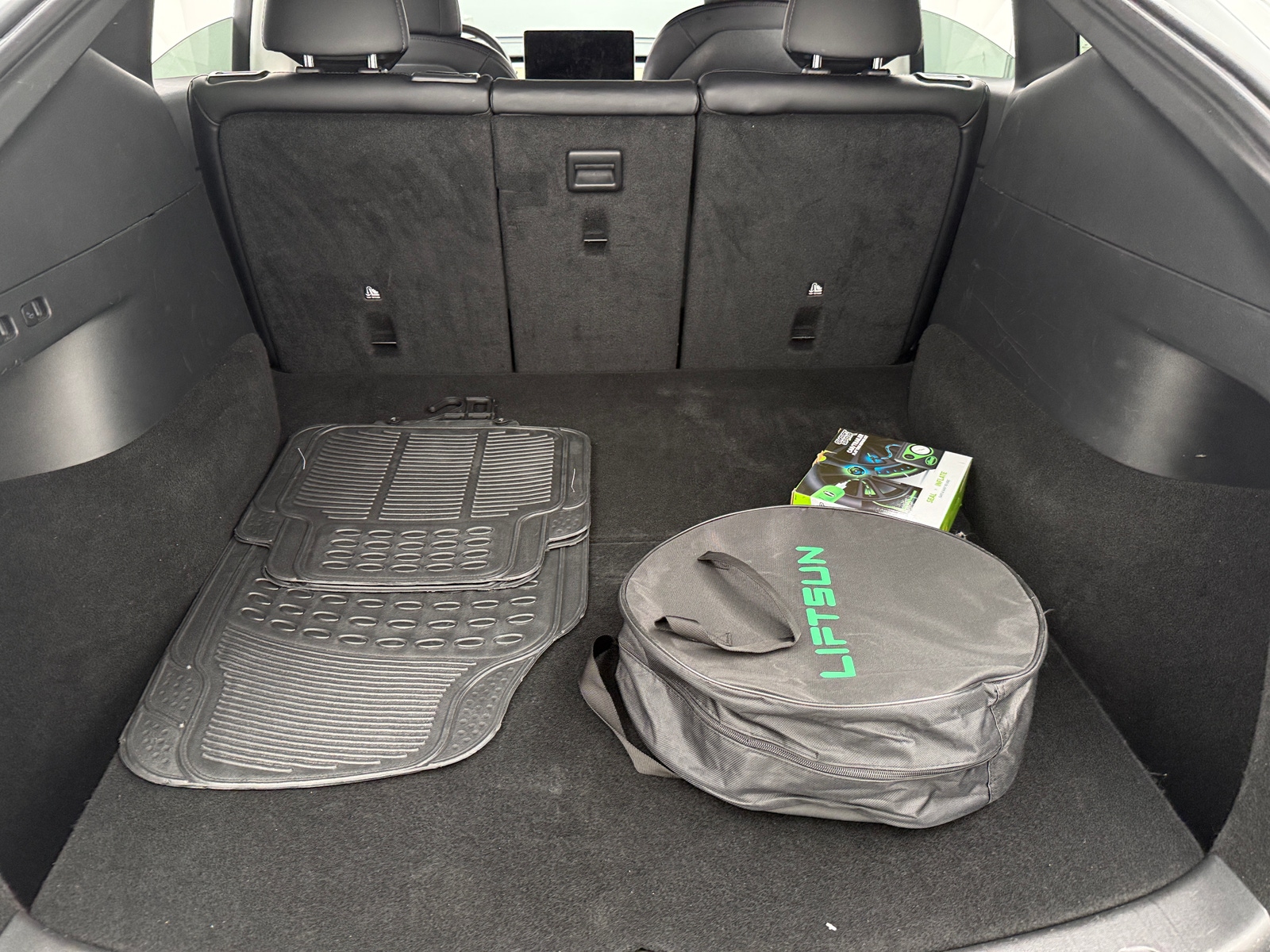 Thumbnail: 2022 Tesla Model Y - 6