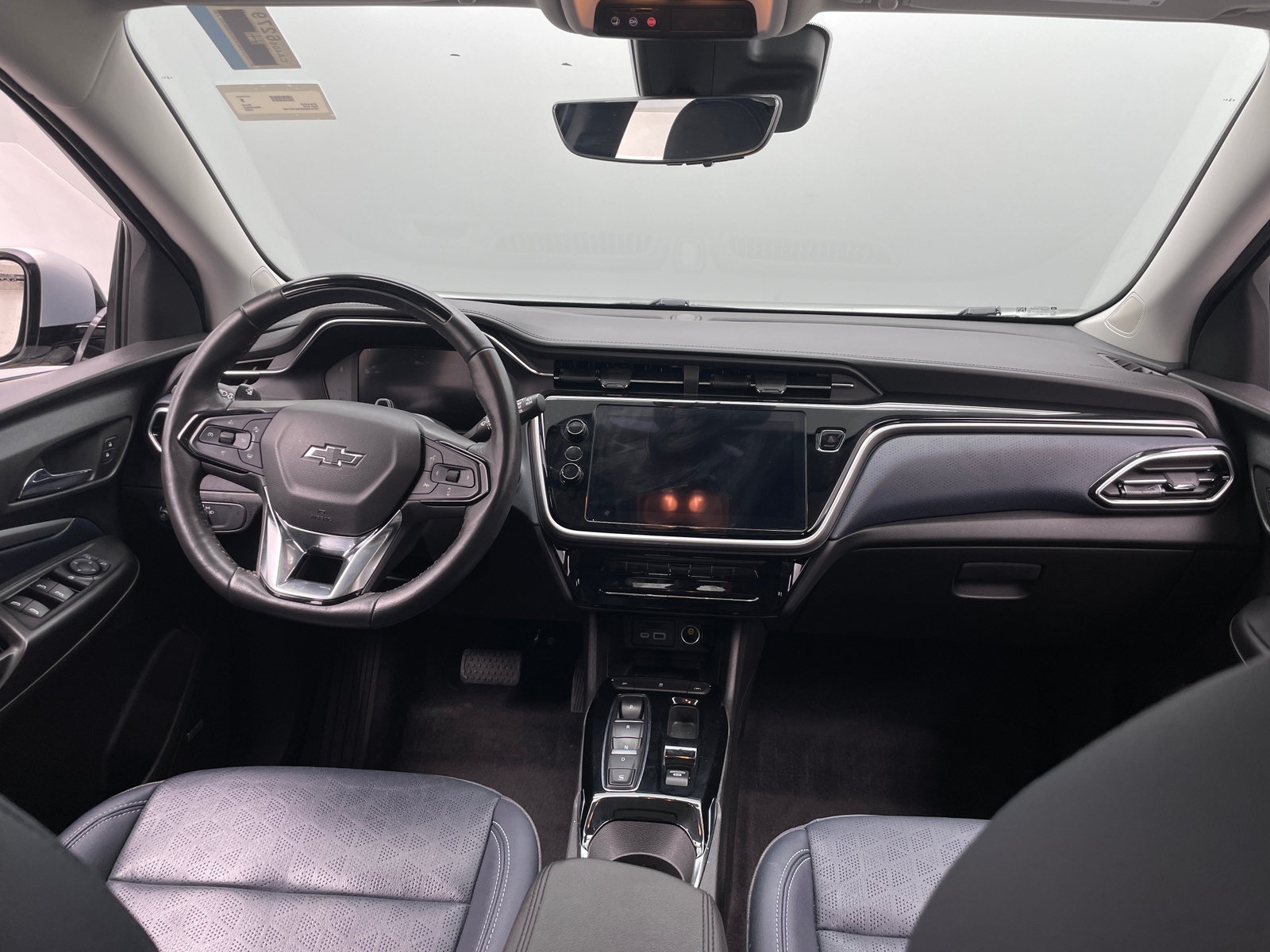 Thumbnail: 2022 Chevrolet Bolt EUV - 2