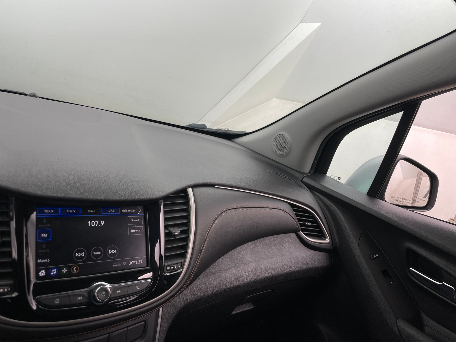 Thumbnail: 2020 Chevrolet Trax - 4