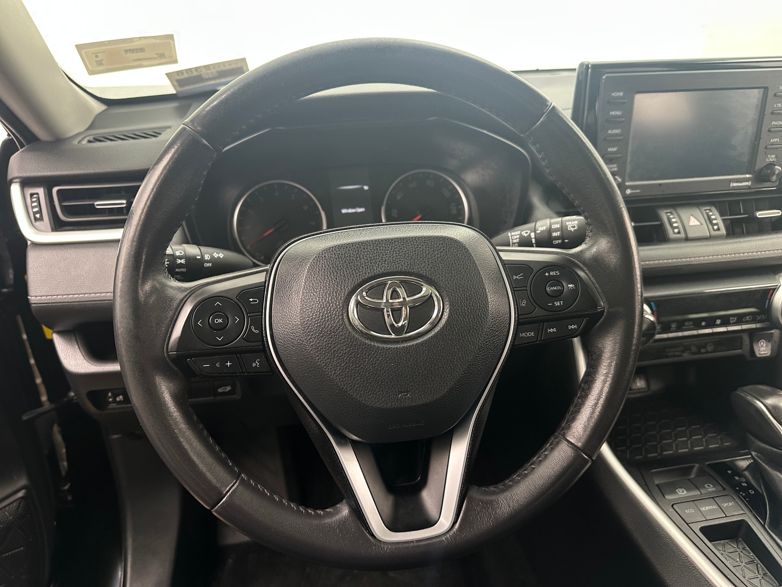 Thumbnail: 2022 Toyota RAV4 - 4