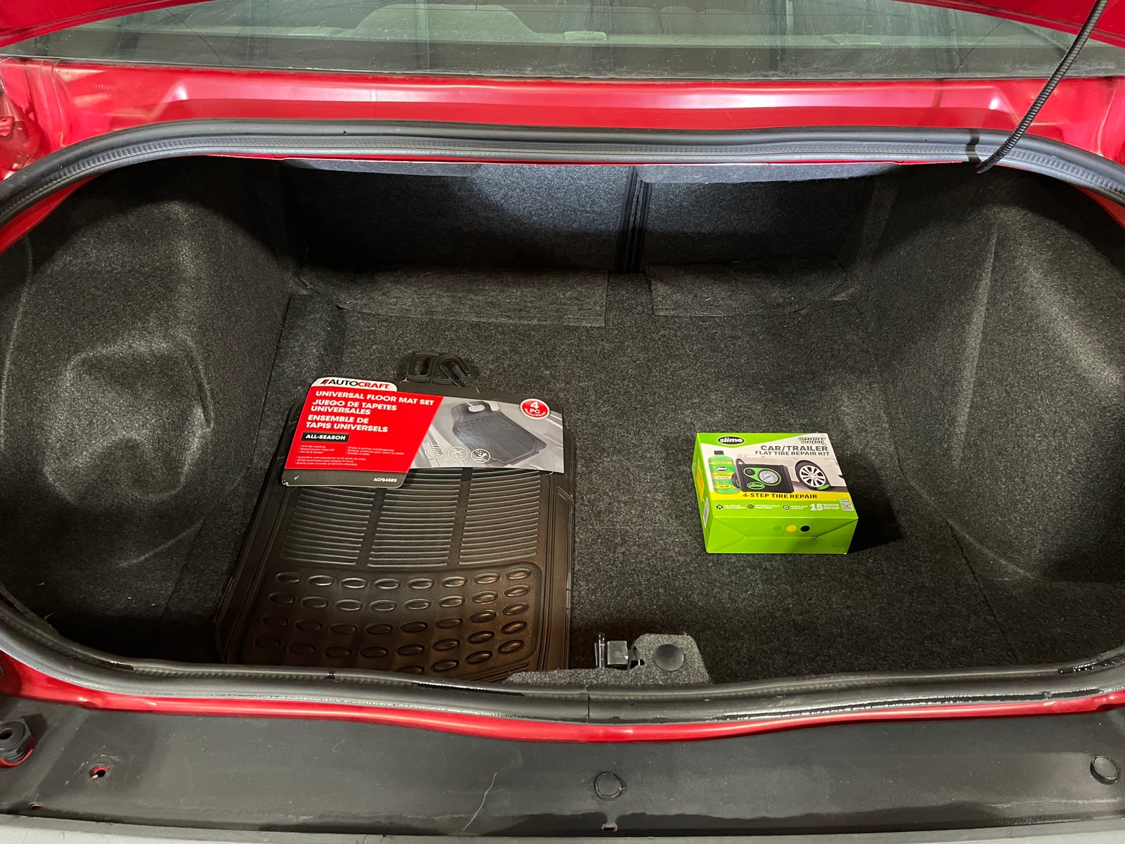 Thumbnail: 2012 Dodge Challenger - 5