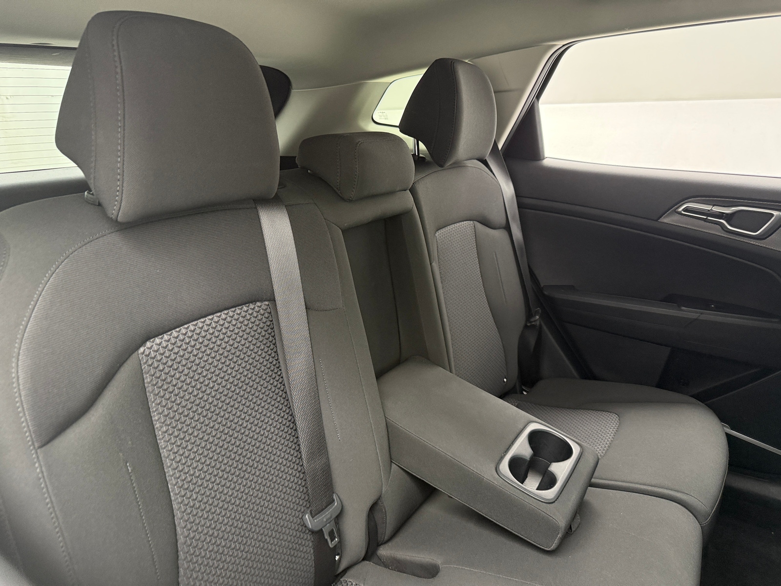 Thumbnail: 2025 Kia Sportage - 6