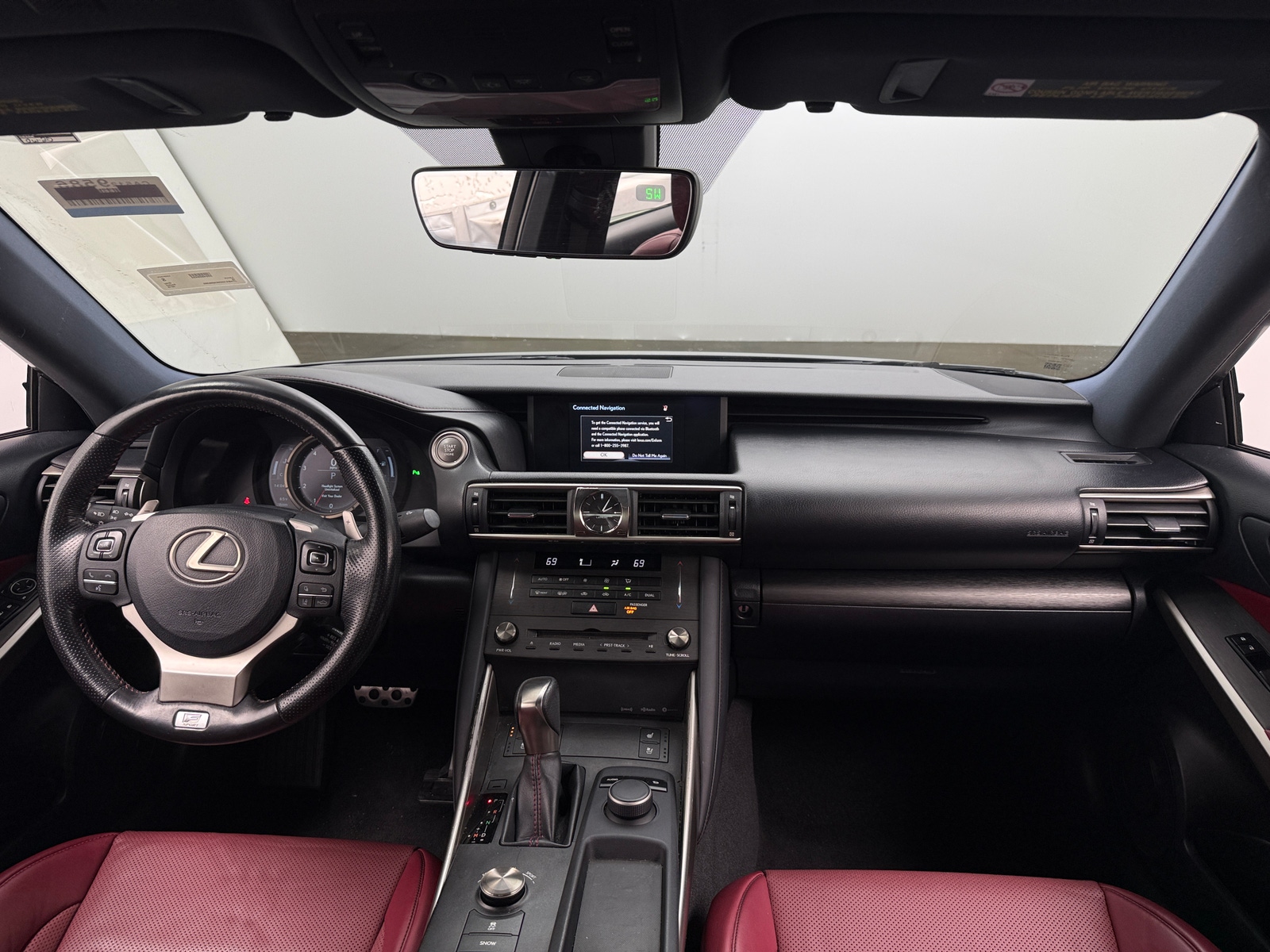 Thumbnail: 2019 Lexus IS - 2