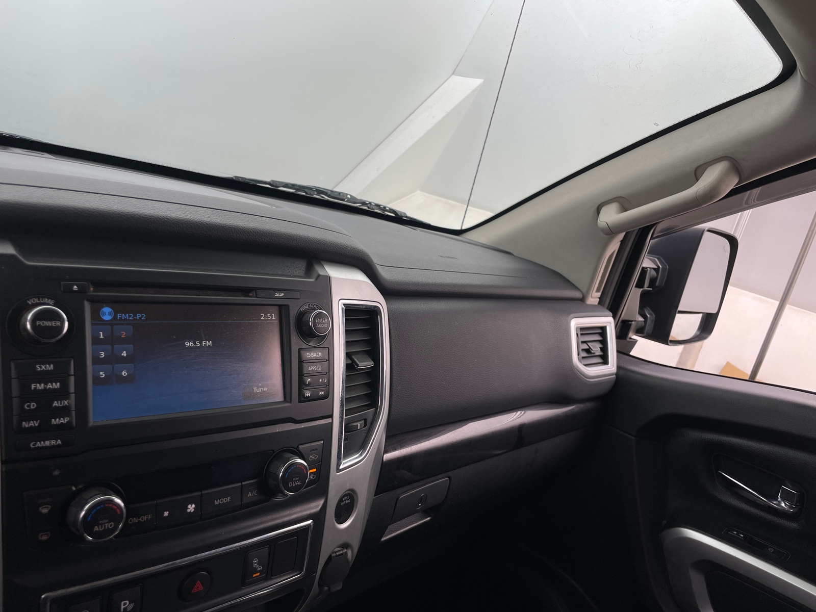 Thumbnail: 2017 Nissan Titan - 4