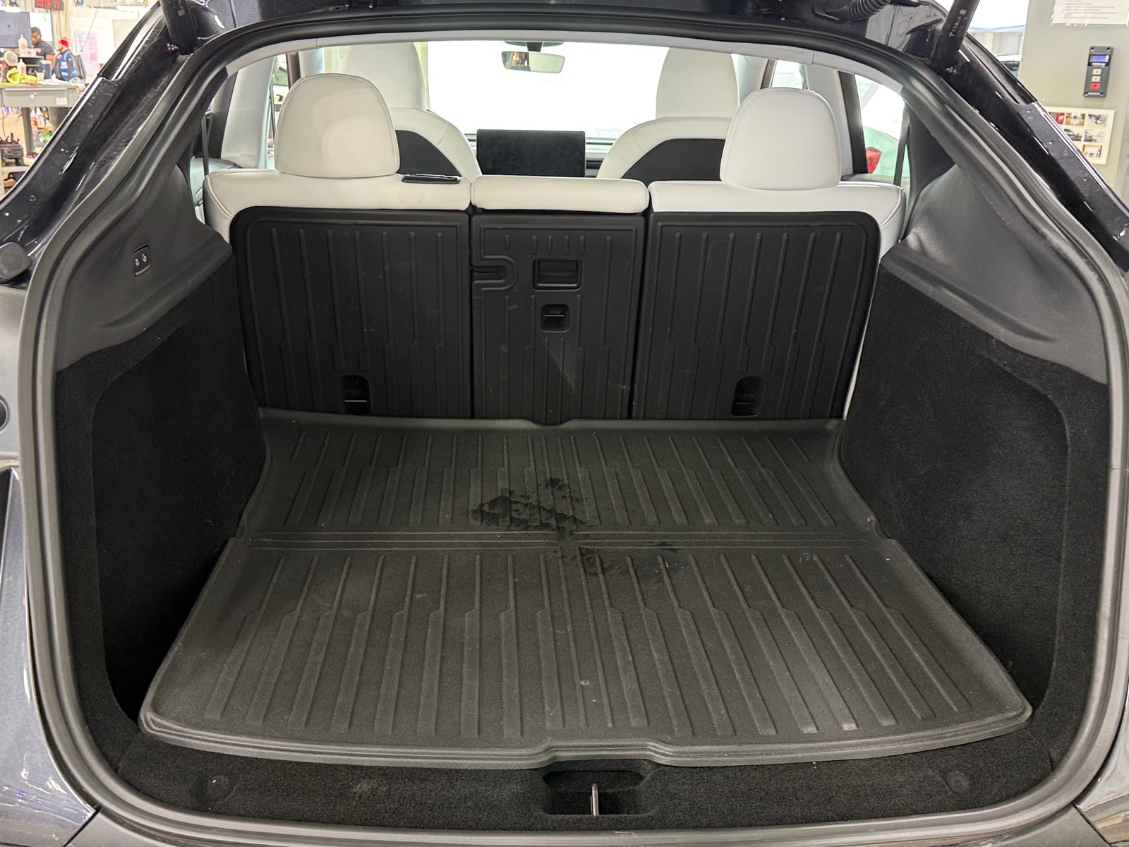 Thumbnail: 2026 Tesla Model Y - 5