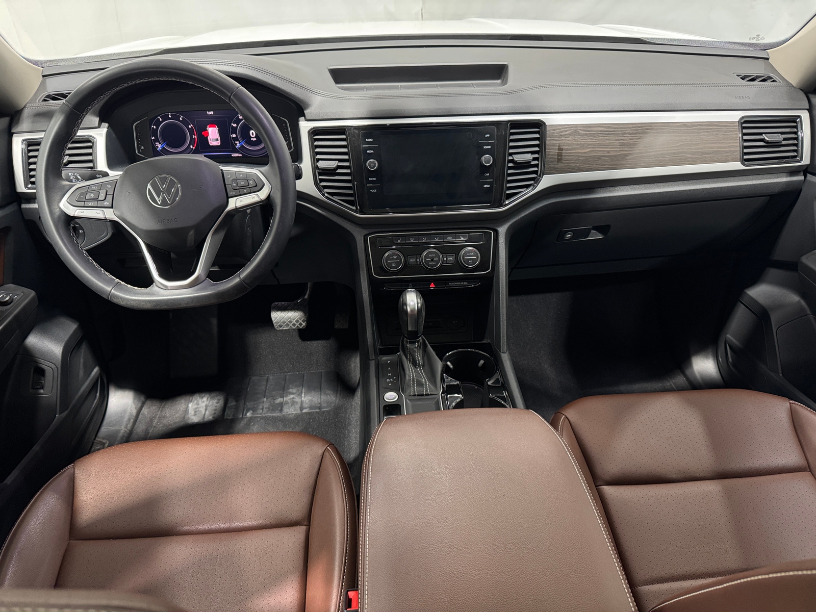 Thumbnail: 2022 Volkswagen Atlas - 2