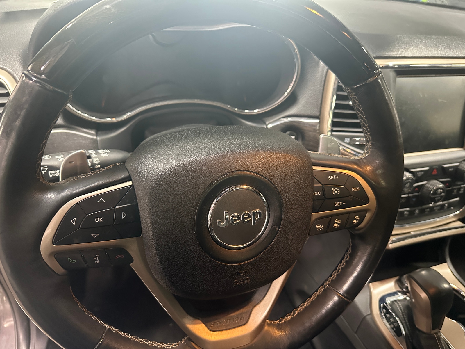 Thumbnail: 2016 Jeep Grand Cherokee - 4