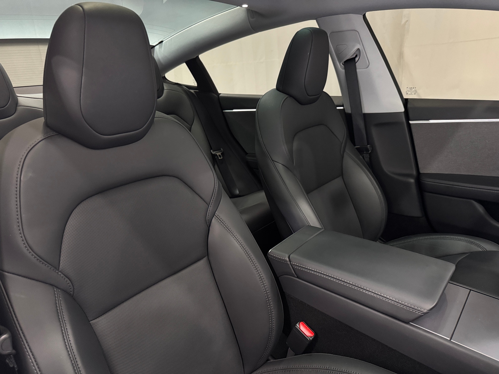 Thumbnail: 2025 Tesla Model 3 - 2