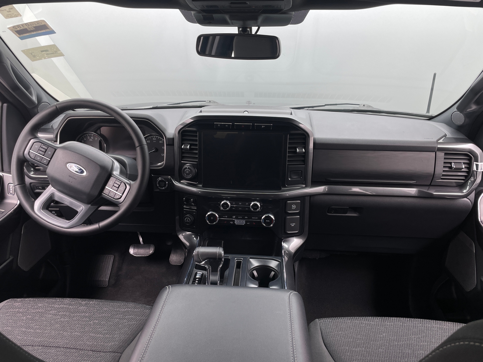 Thumbnail: 2023 Ford Econoline - 3