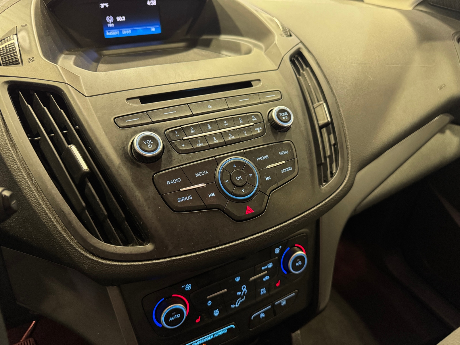 Thumbnail: 2018 Ford Escape - 4