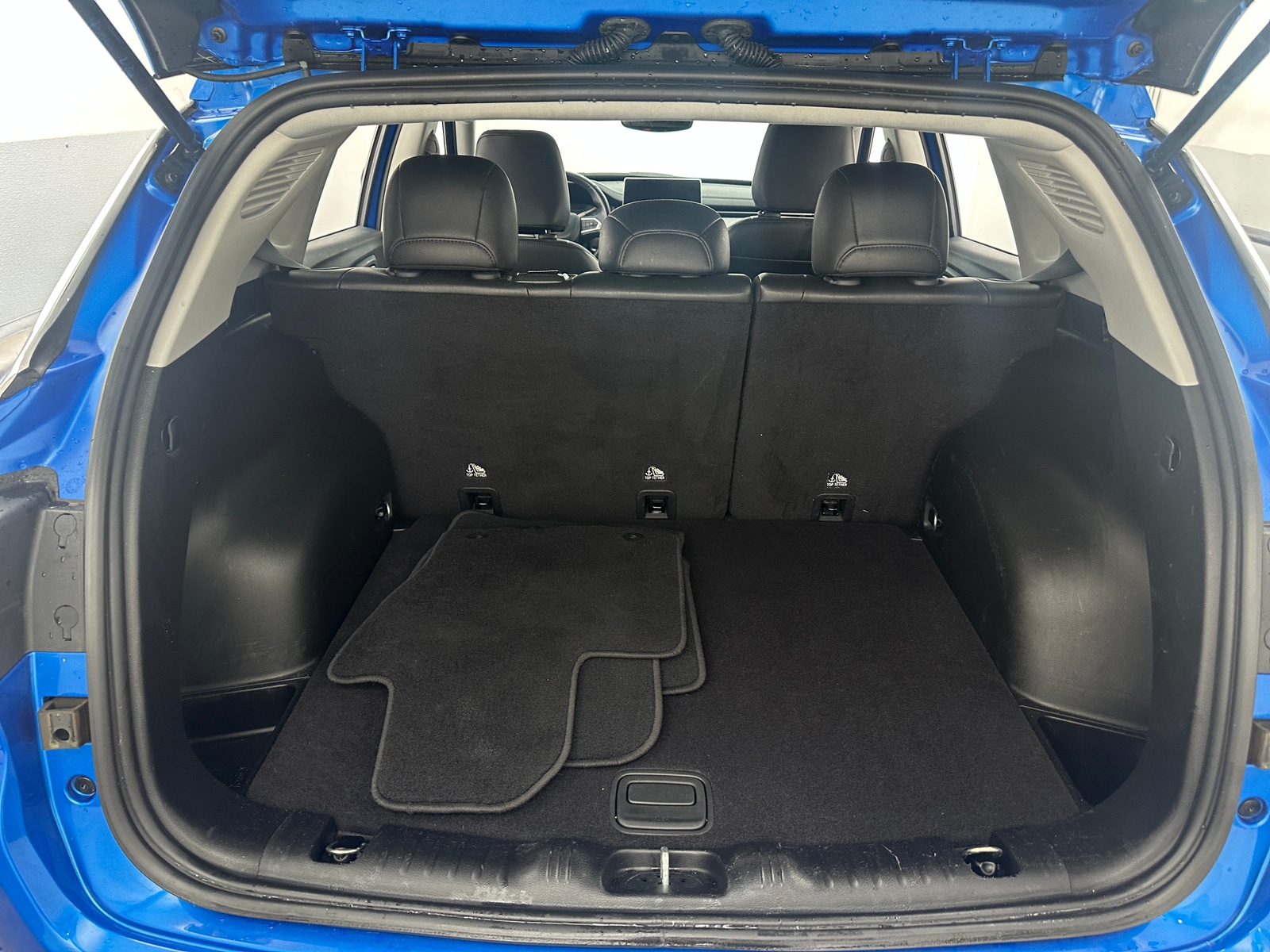 Thumbnail: 2022 Jeep Compass - 6