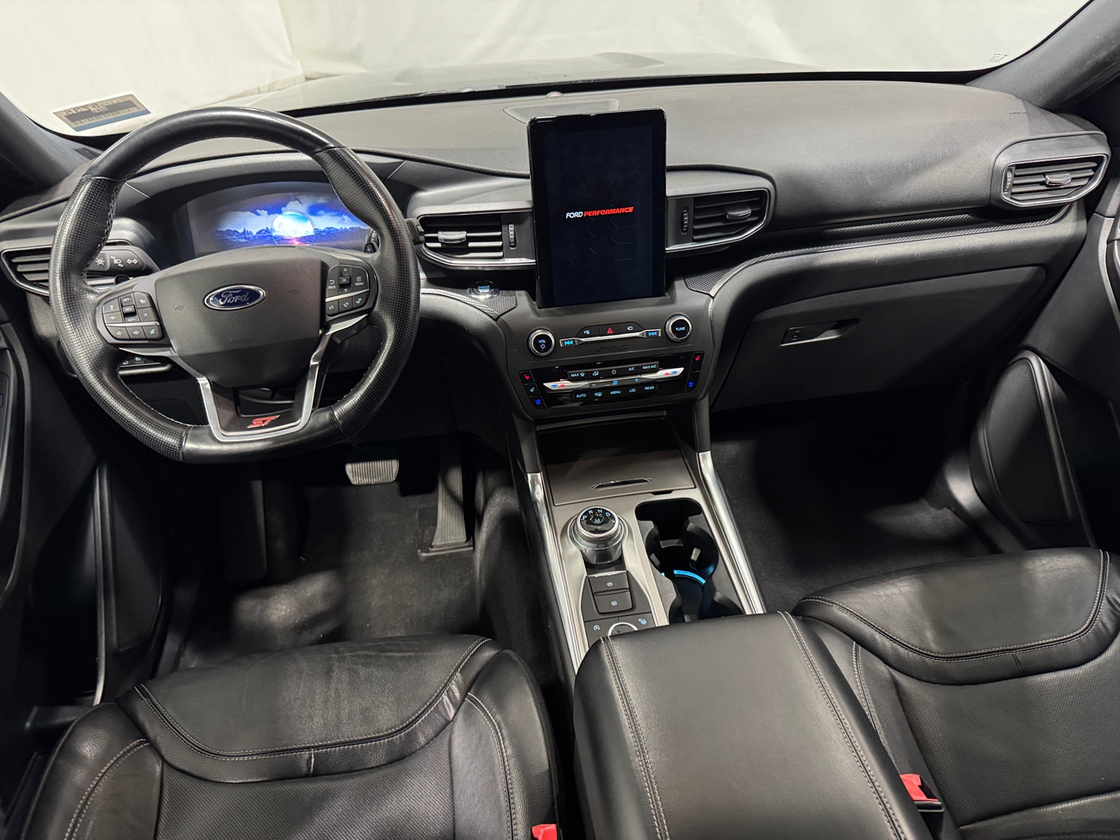 Thumbnail: 2020 Ford Explorer - 2