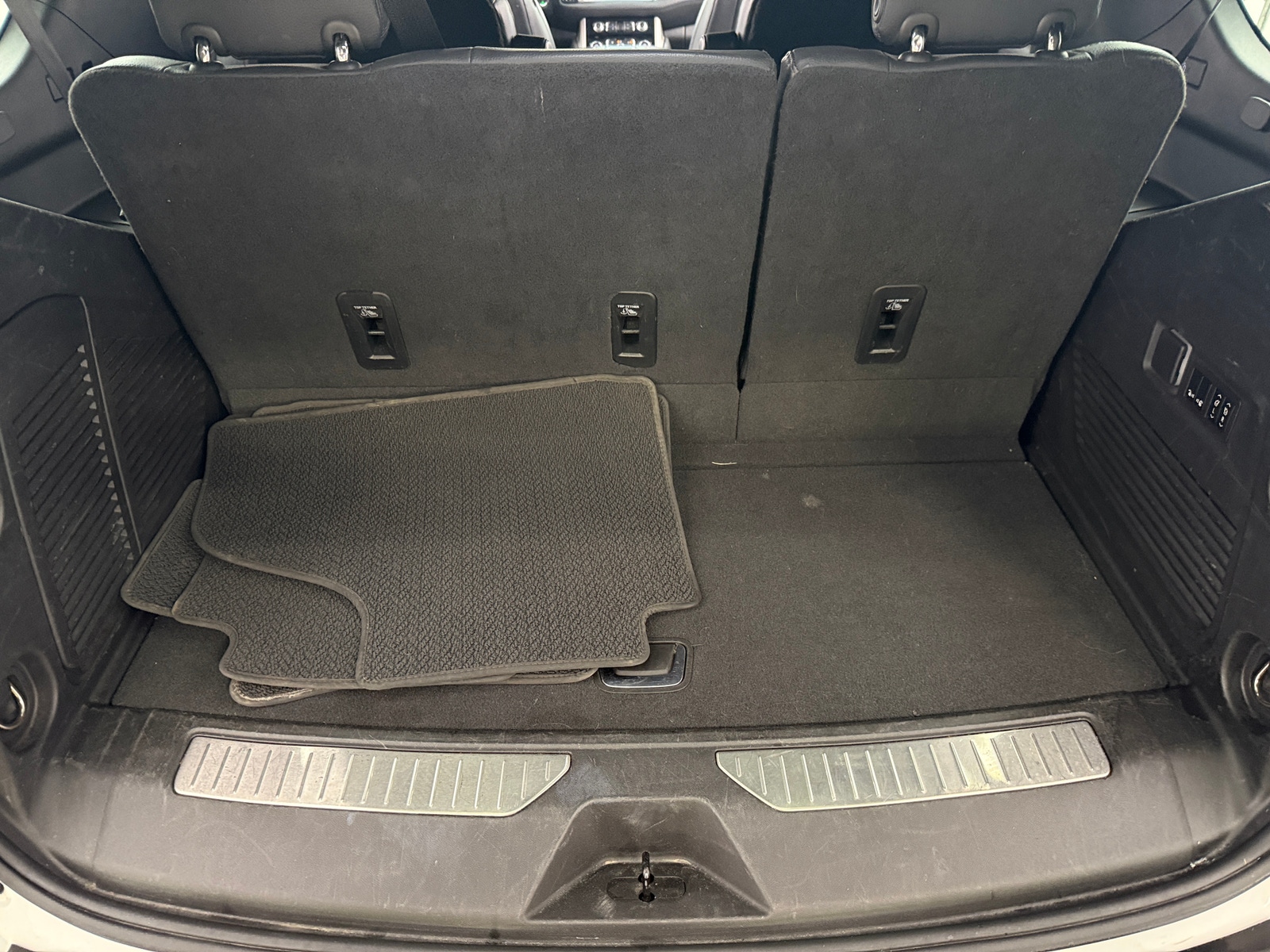 Thumbnail: 2023 GMC Yukon - 6