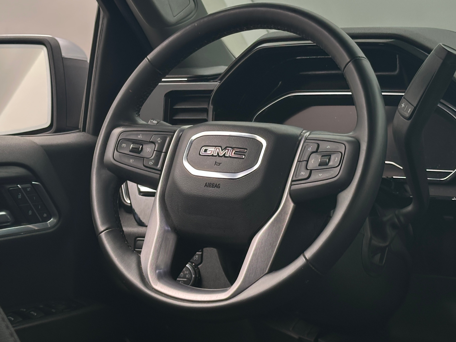 Thumbnail: 2024 GMC Sierra 1500 - 4