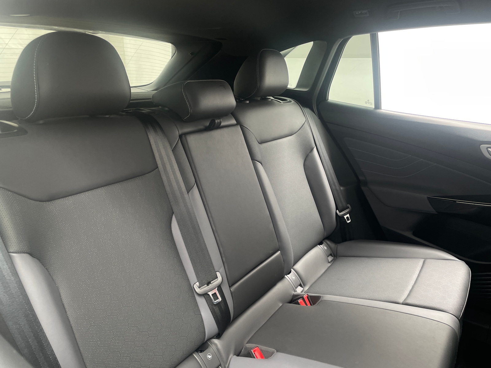 Thumbnail: 2025 Volkswagen ID.4 - 5