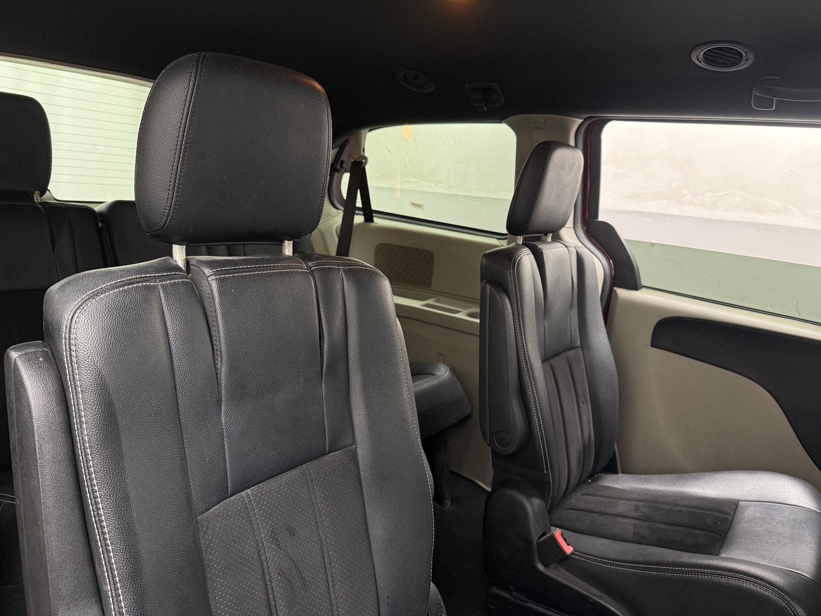 Thumbnail: 2018 Dodge Grand Caravan - 5