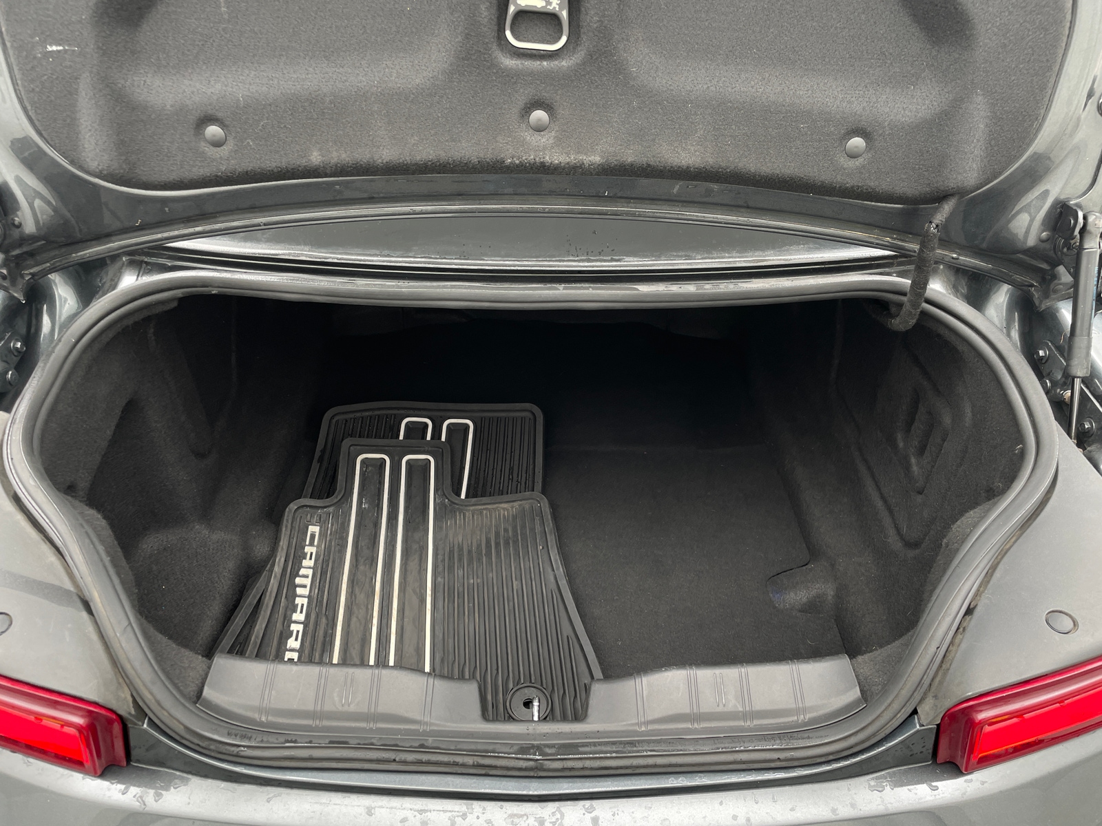 Thumbnail: 2018 Chevrolet Camaro - 4