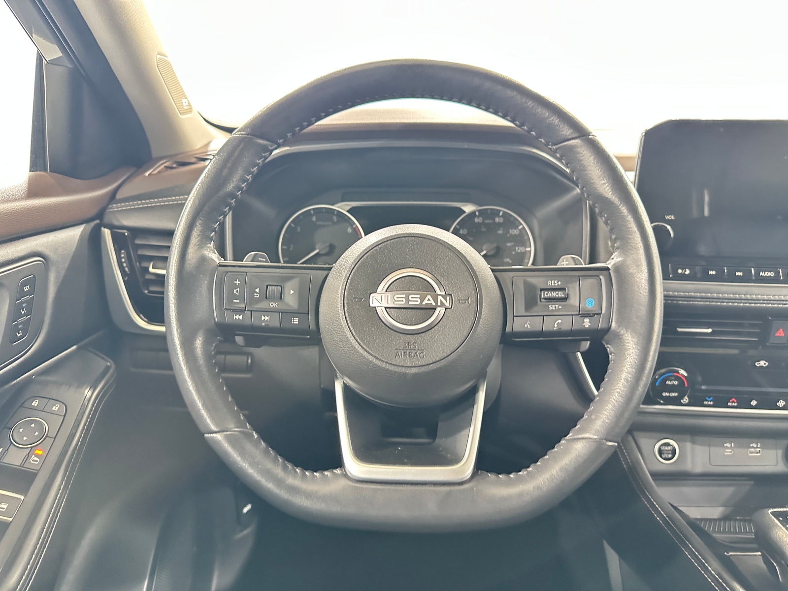 Thumbnail: 2022 Nissan Rogue - 4