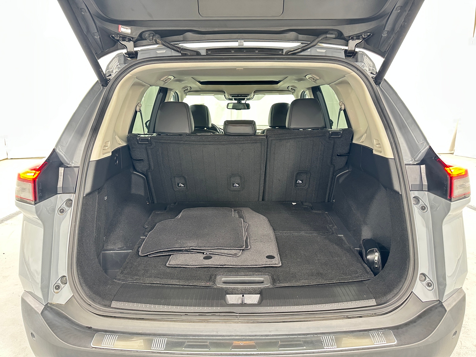 Thumbnail: 2022 Nissan Rogue - 6