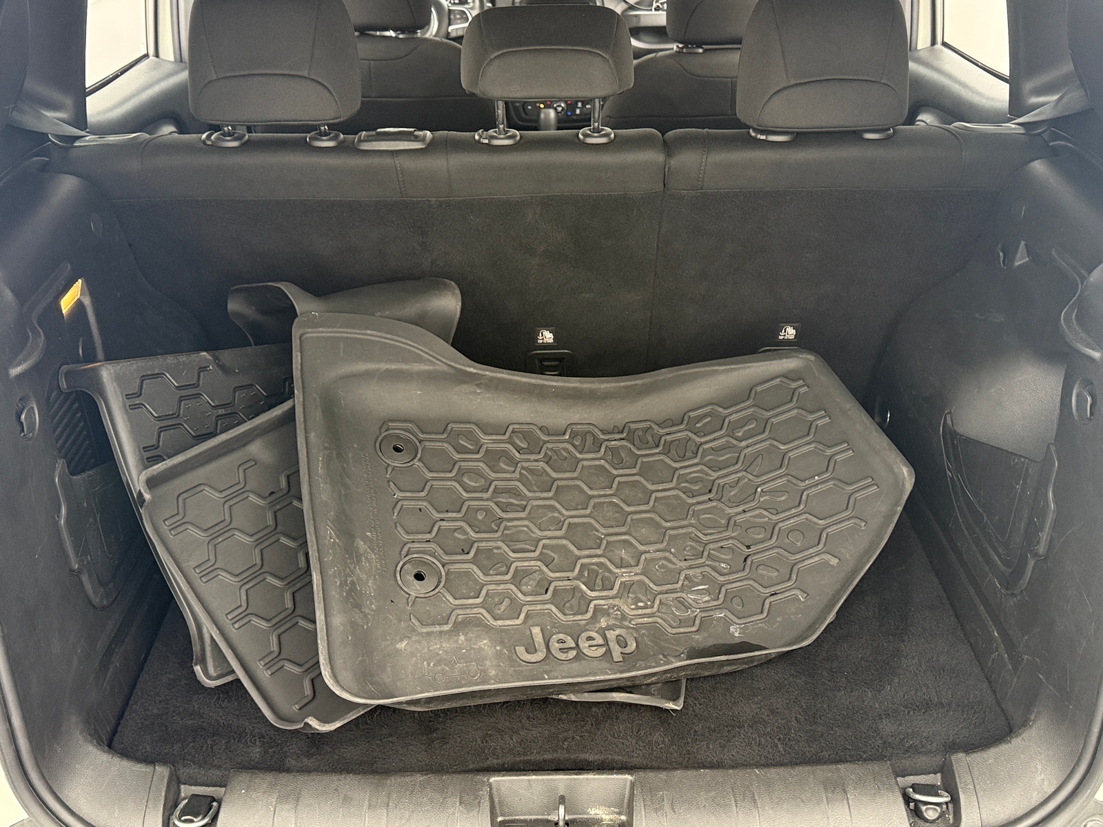 Thumbnail: 2021 Jeep Renegade - 7