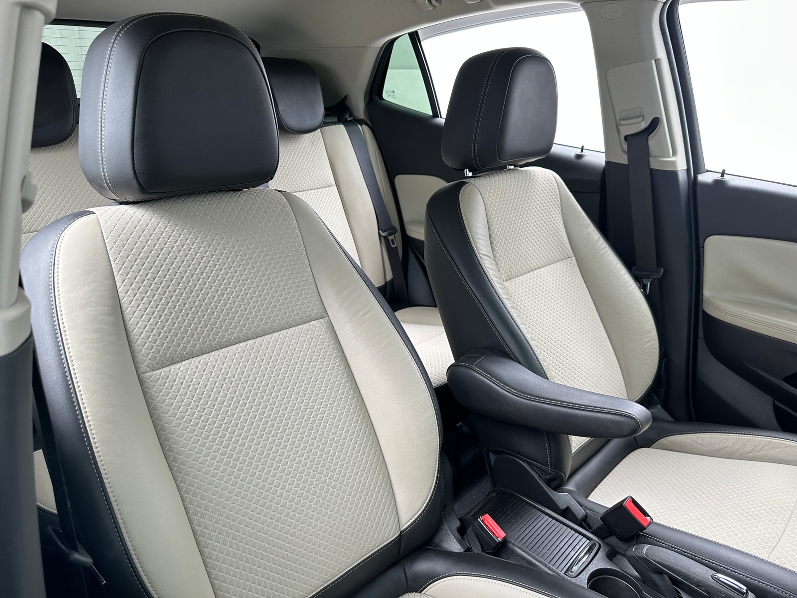 Thumbnail: 2017 Buick Encore - 2