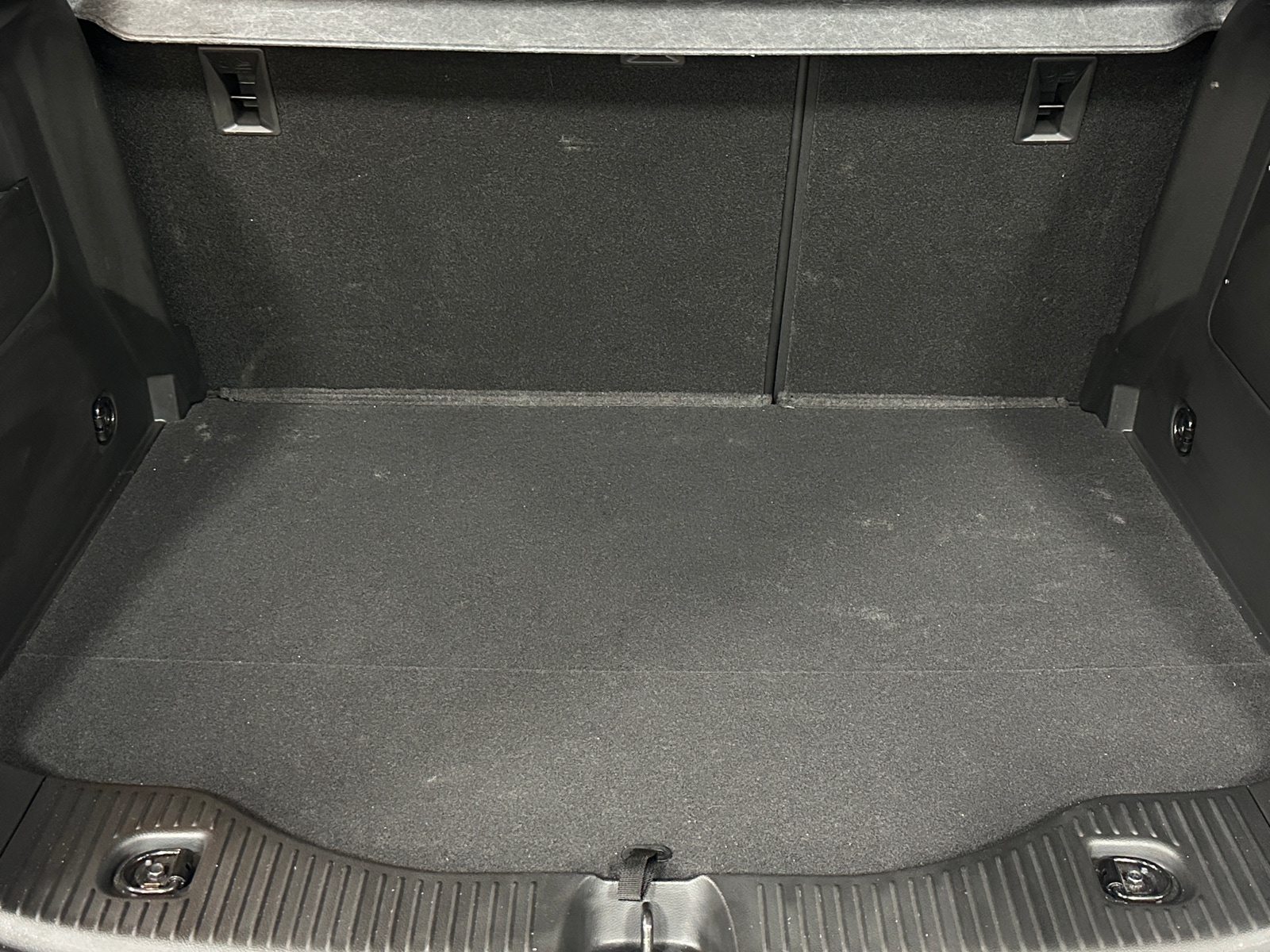 Thumbnail: 2017 Buick Encore - 7