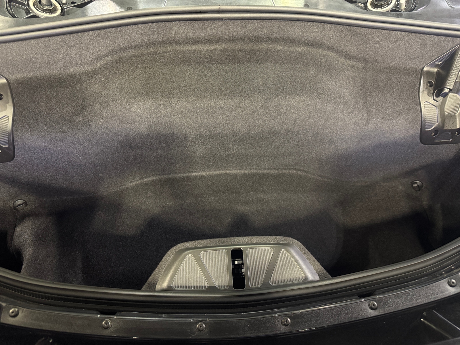 Thumbnail: 2022 Chevrolet Corvette - 4