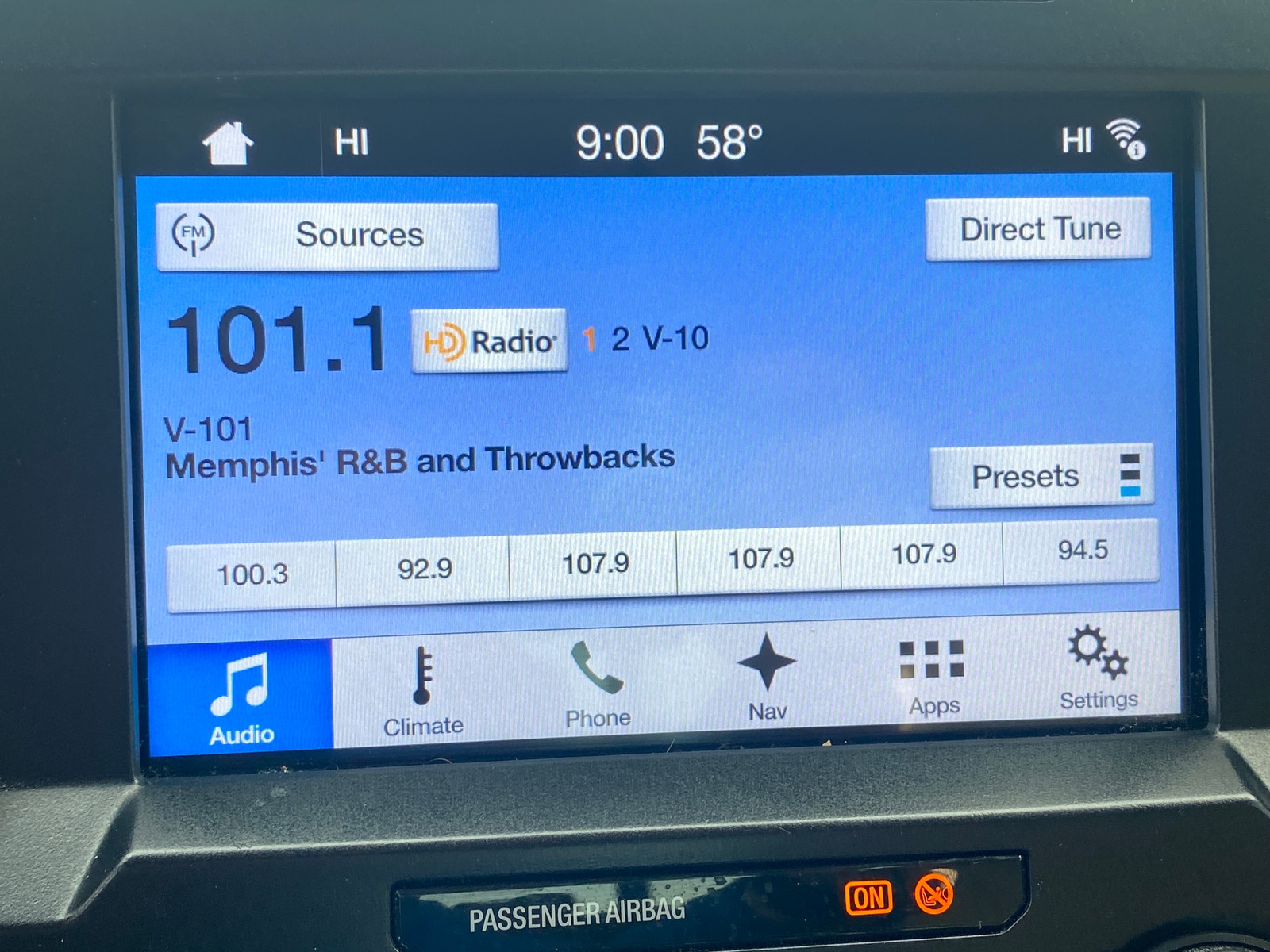 Thumbnail: 2017 Ford Econoline - 3