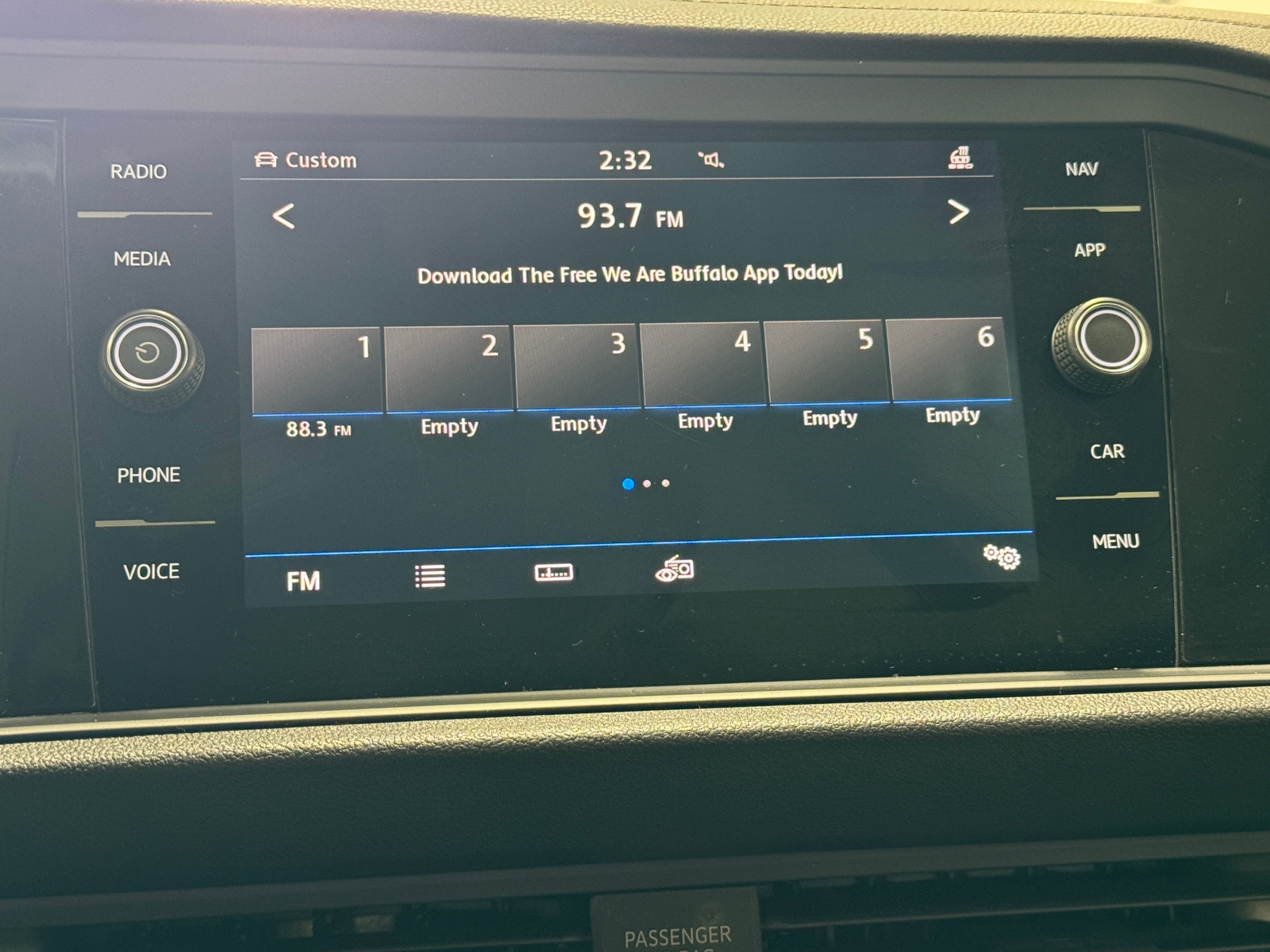 Thumbnail: 2019 Volkswagen Jetta - 3