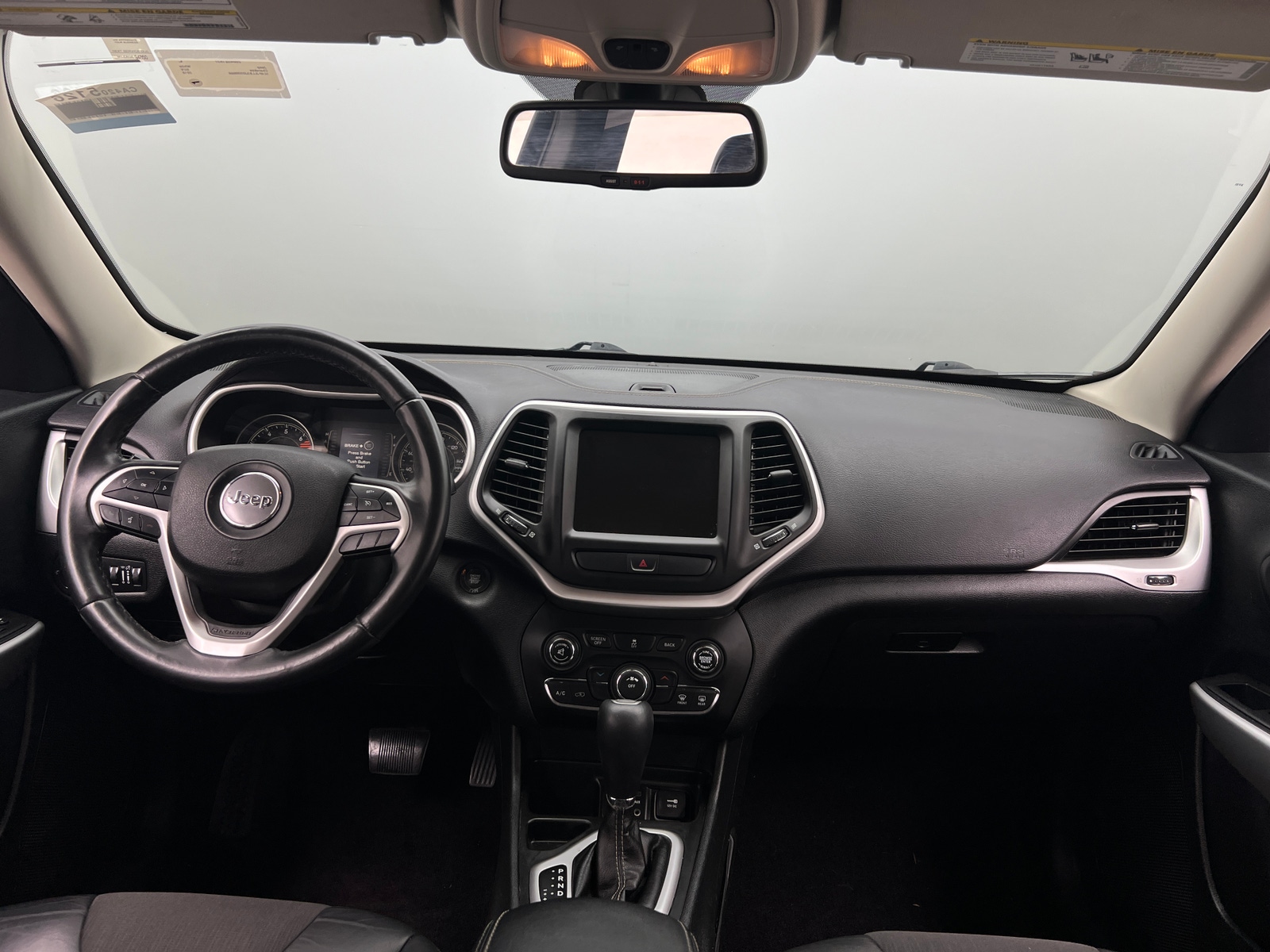 Thumbnail: 2018 Jeep Cherokee - 3