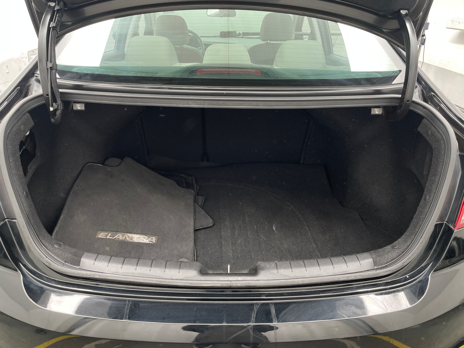 Thumbnail: 2019 Hyundai Elantra - 7