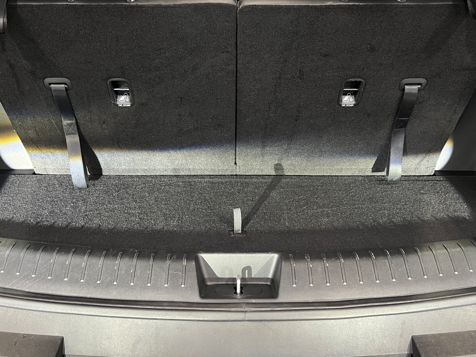 Thumbnail: 2026 Hyundai Santa Fe - 6