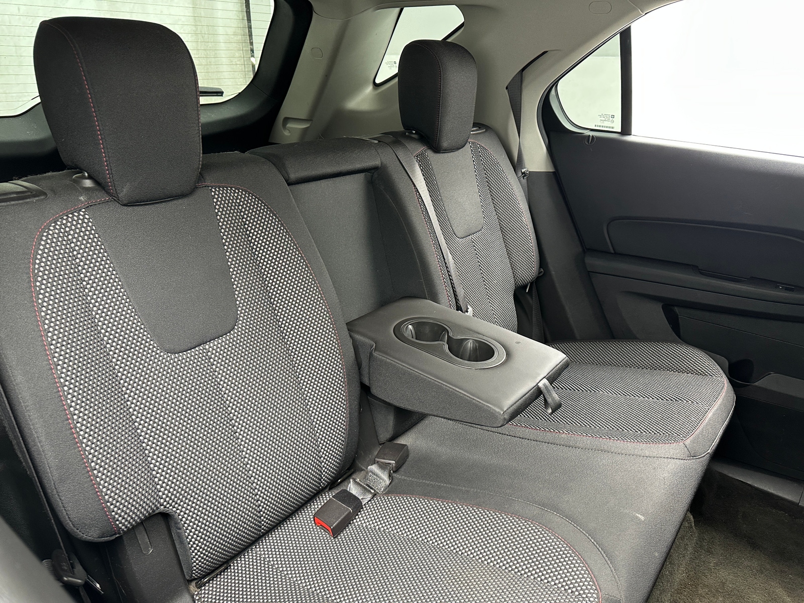 Thumbnail: 2017 Chevrolet Equinox - 6