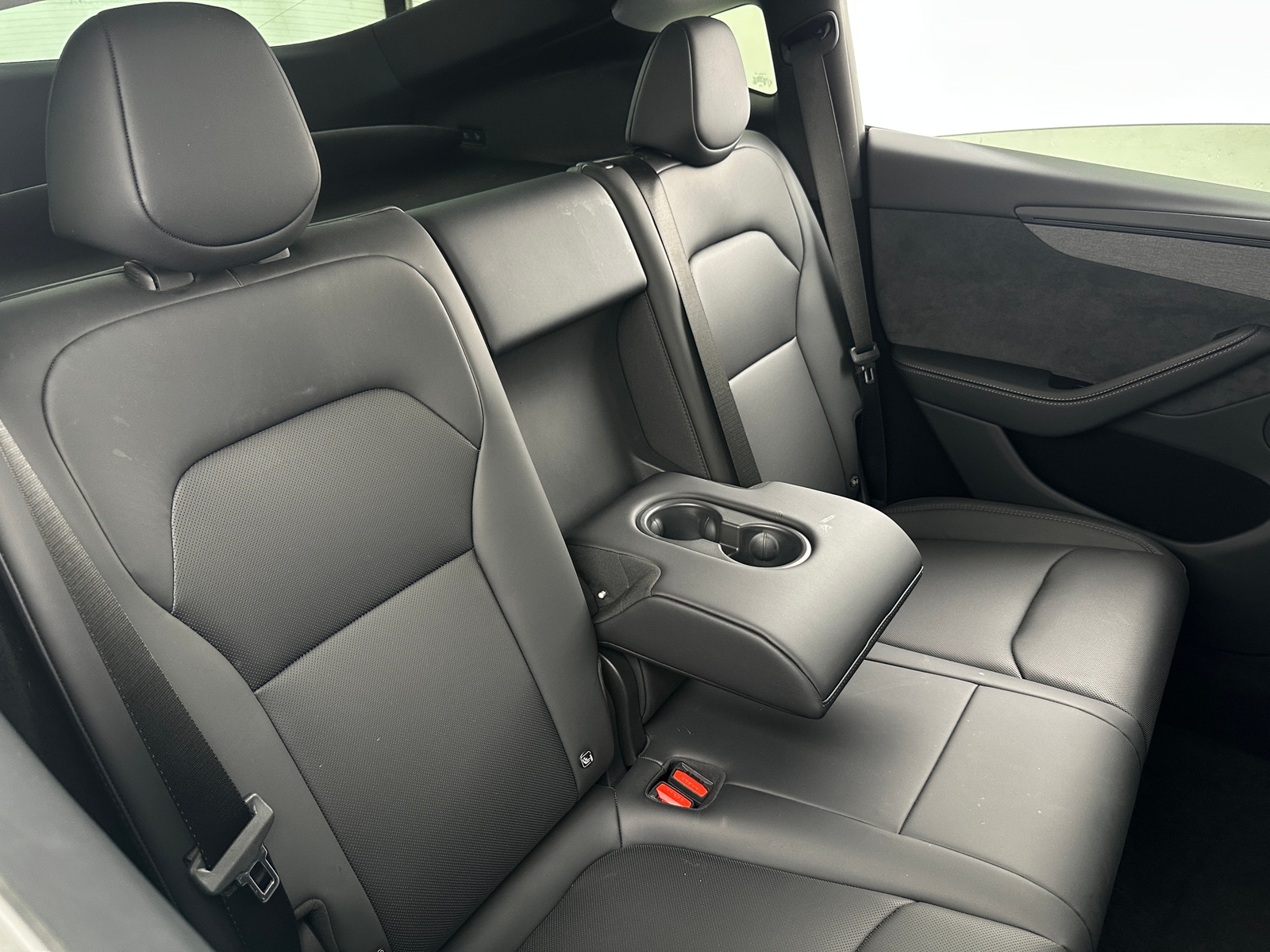 Thumbnail: 2026 Tesla Model Y - 5