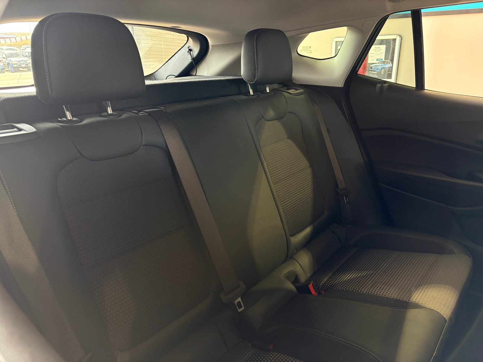 Thumbnail: 2025 Chevrolet Trax - 6