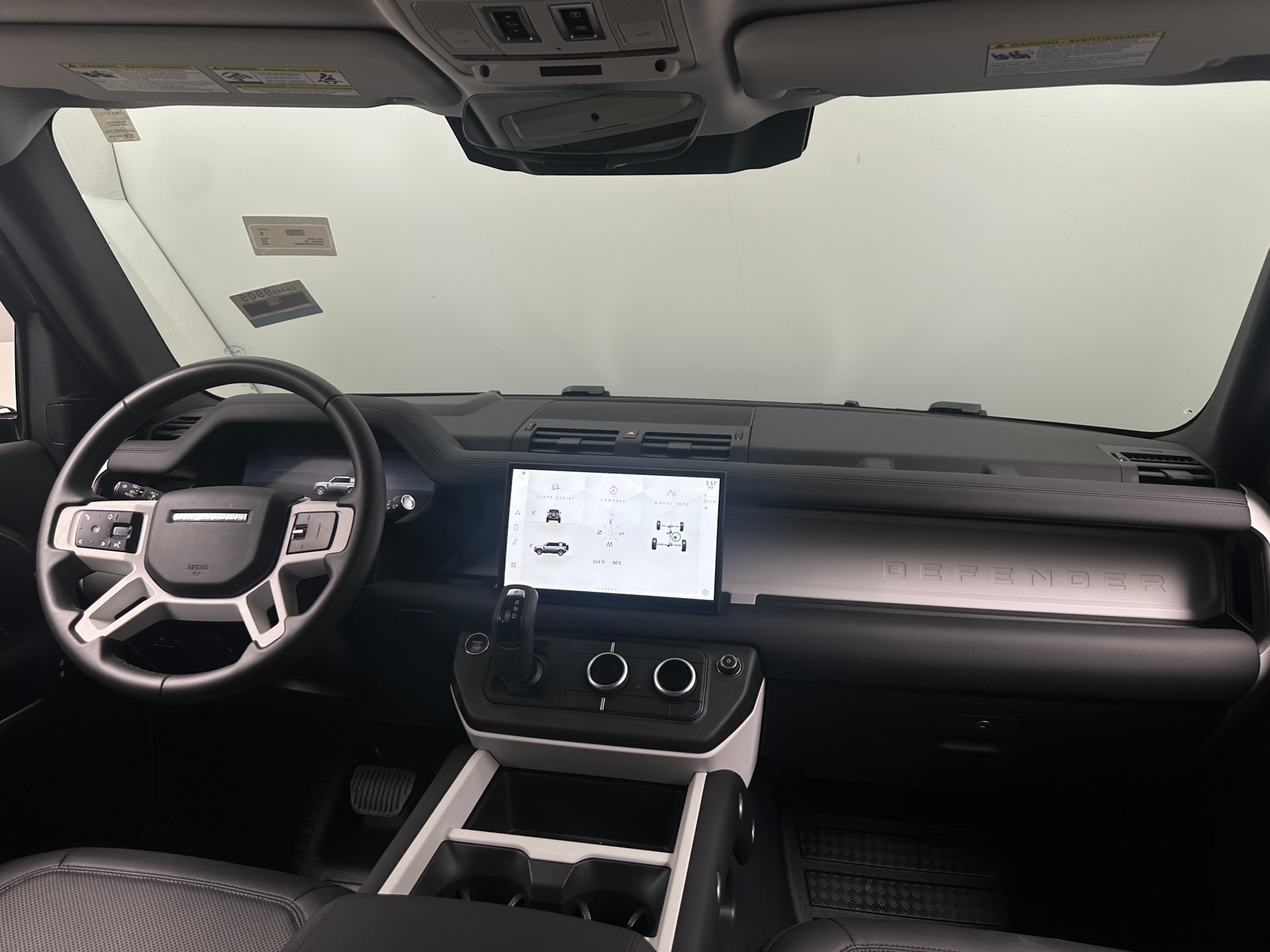 Thumbnail: 2025 Land Rover Defender - 2