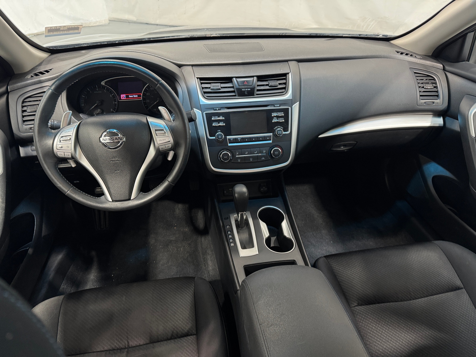 Thumbnail: 2017 Nissan Altima - 3