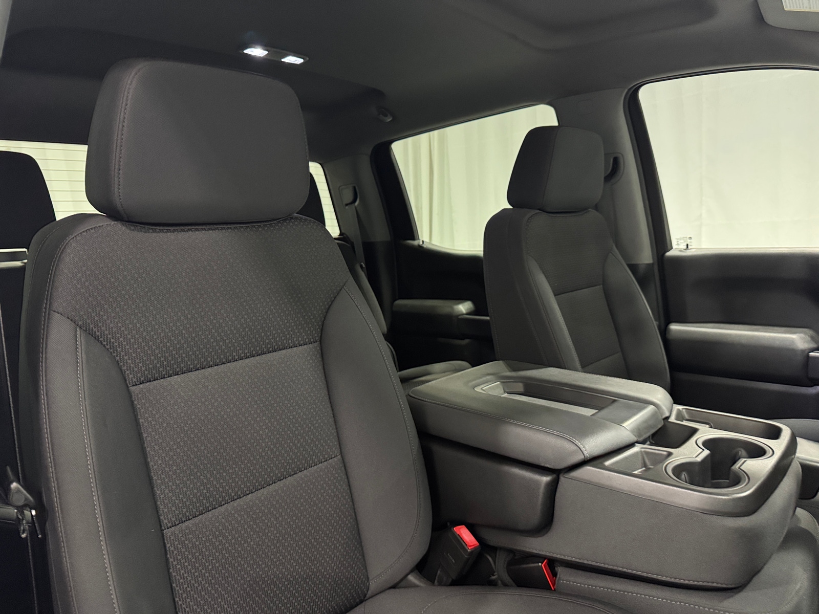 Thumbnail: 2021 Chevrolet Silverado 1500 - 2