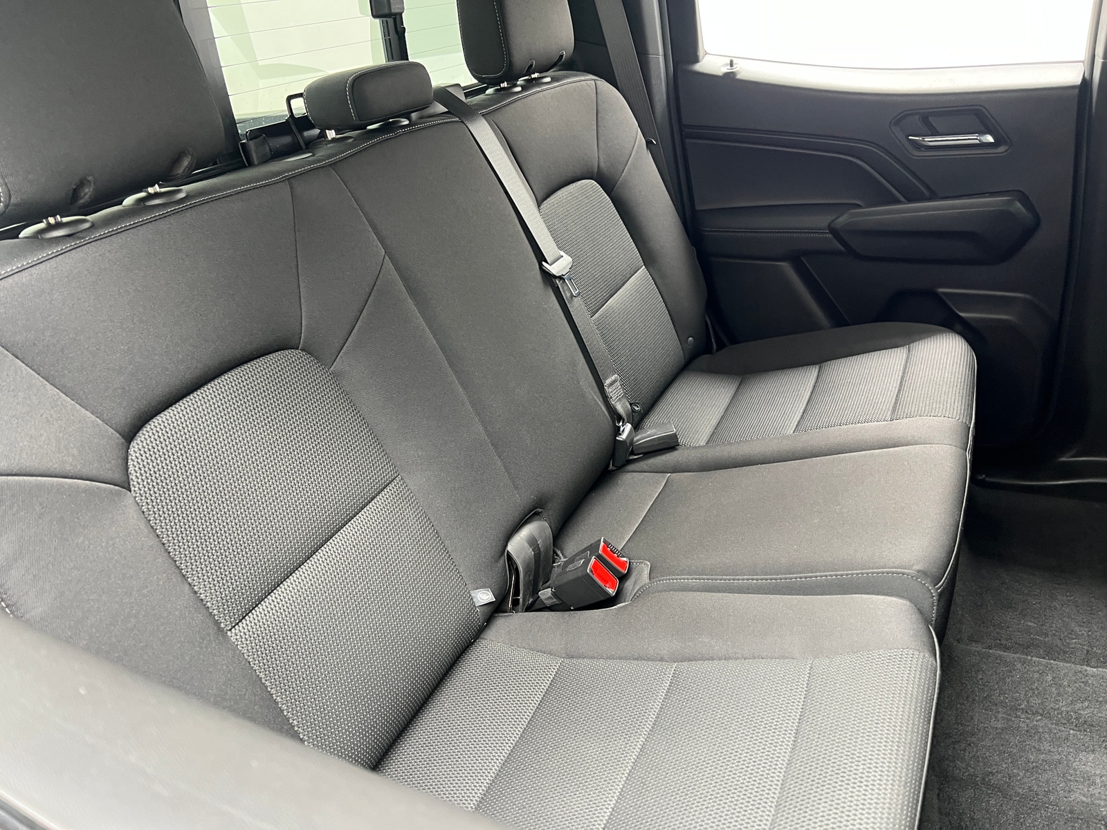 Thumbnail: 2024 Chevrolet Colorado - 6